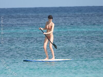 Martha Hunt Nude Leaked Photo #97