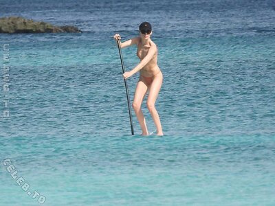 Martha Hunt Nude Leaked Photo #101