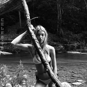 Martha Hunt Nude Leaked Photo #119