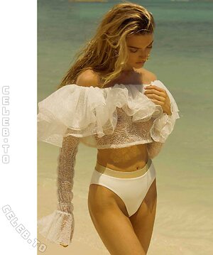 Martha Hunt Nude Leaked Photo #169