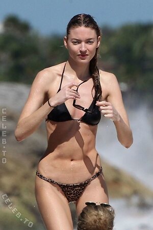Martha Hunt Nude Leaked Photo #196