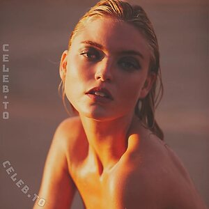 Martha Hunt leaked photo #275