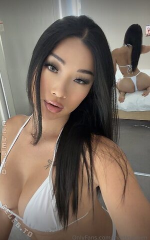 Martina Chen leaked photo #8