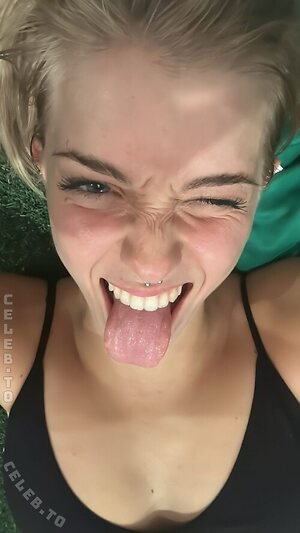 Martina dell Nude Leaked Photo #5