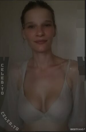 MartinJennaAccount More Nude Photos