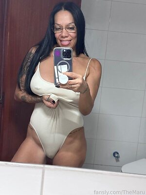 Marub Hernandez leaked photo #95
