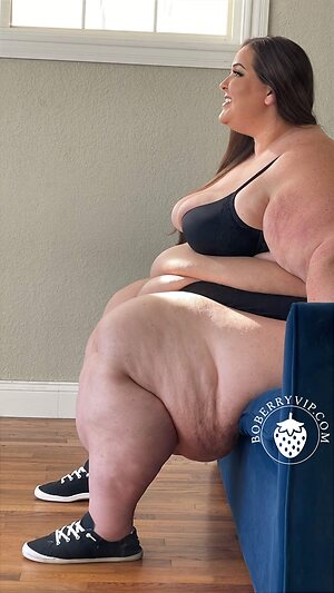 Mary Boberry leaked photo #10