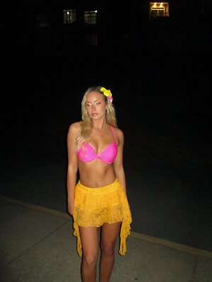 Mary Canterbury leaked photo #18