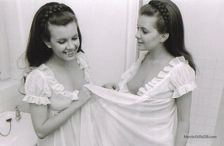 Mary Collinson leaked photo #19