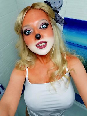Mary Gaillard ● Cosplayer leaked photo #81
