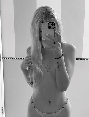 mary konczal leaked photo #21