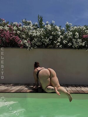 Maryismyra Nude Leaked Photo #13