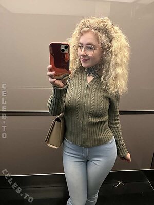 MaryjaneAuryn