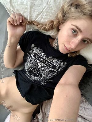 MaryjaneAuryn leaked photo #169