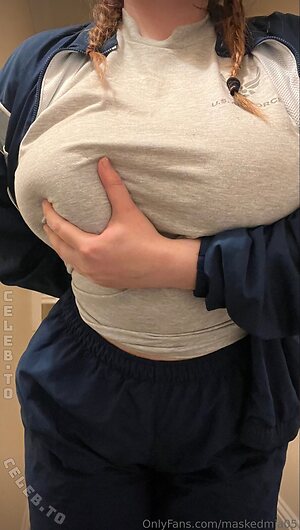 Masked Mia Nude Leaked Photo #18