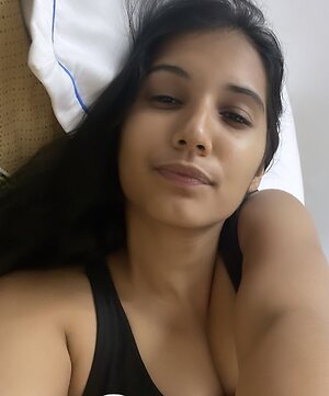 Maulika Sharma leaked photo #19