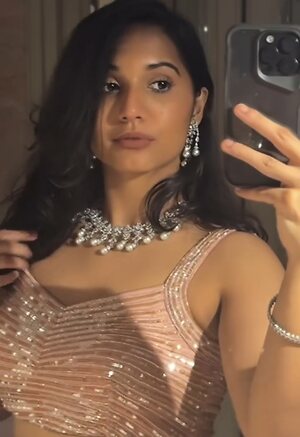 Maulika Sharma leaked photo #31