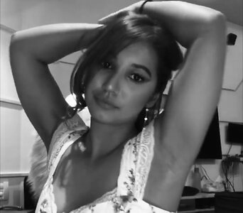 Maulika Sharma leaked photo #35