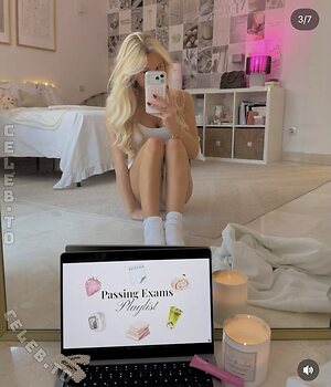 Mavie Noelle Nude Leaked Photo #4