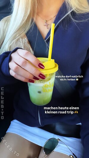 Mavie Noelle Nude Leaked Photo #9