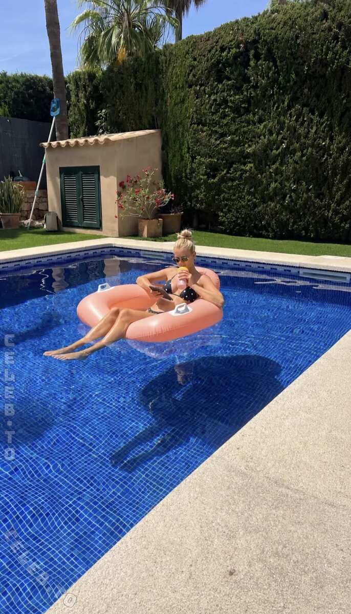 Mavie Noelle photo