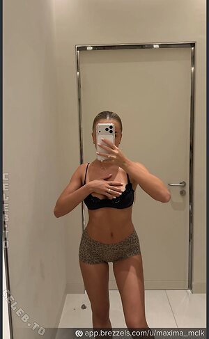 maxima_mclk leaked photo #12872