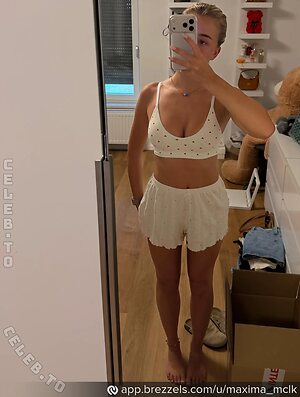 maxima_mclk Nude Leaked Photo #2251