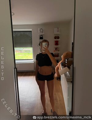 maxima_mclk Nude Leaked Photo #2495