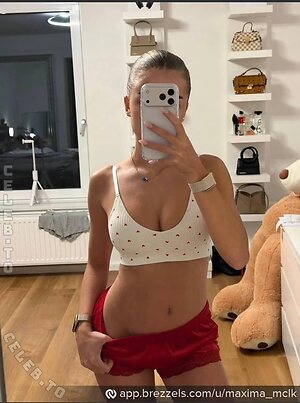 maxima_mclk Nude Leaked Photo #23