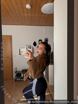 maxima_mclk Nude Leaked Photo #60