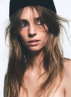 Maya Hawke leaked photo #68