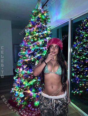 Maya Jakubowski Nude Leaked Photo #6