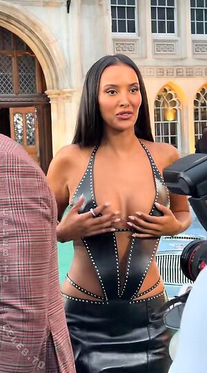Maya Jama photo