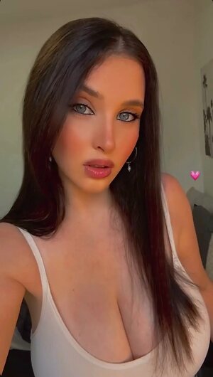 Maya P Nude Leaked Photo #8
