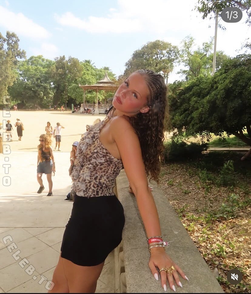 mayaa.zr photo