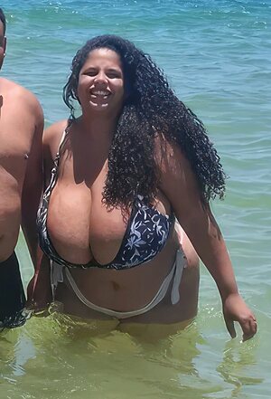 Mayla Coimbra leaked photo #3