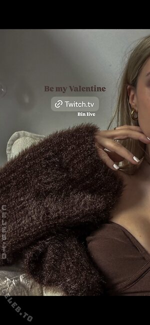 Mayo Dee Nude Leaked Photo #6