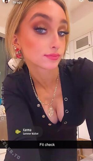 Mckenzi Brooke Nude Leaked Photo #33