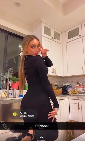 Mckenzi Brooke Nude Leaked Photo #35