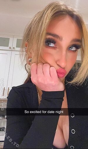 Mckenzi Brooke Nude Leaked Photo #36