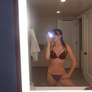 McKenzie Thomas leaked photo #2