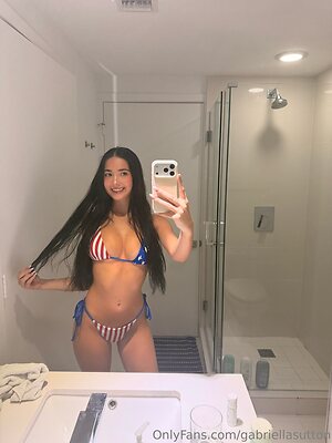 Mckinley Brookes Nude Leaked Photo #7