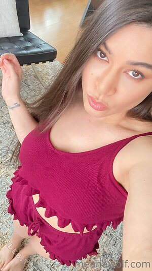 Meana Wolf Nude Leaked Photo #28
