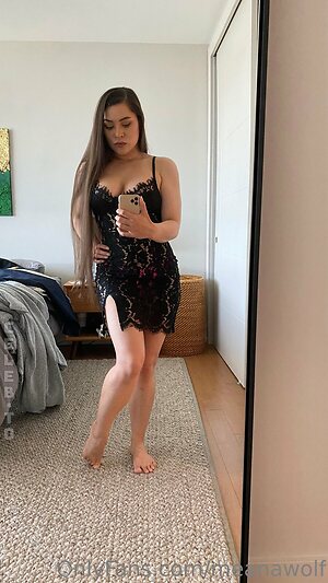 Meana Wolf Nude Leaked Photo #126