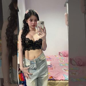 meena_vongkhamphn leaked photo #3