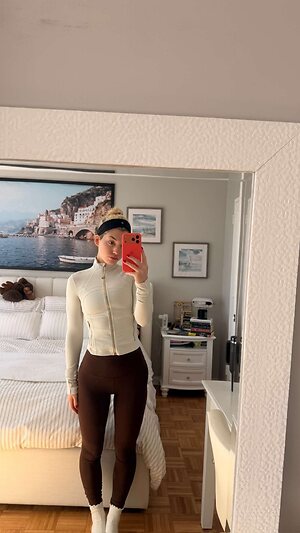 Set 10 — 3 photos