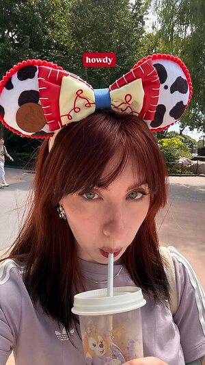 Megan Everett leaked photo #5
