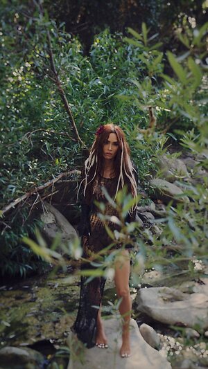 Megan Fox Hot leaked photo #14