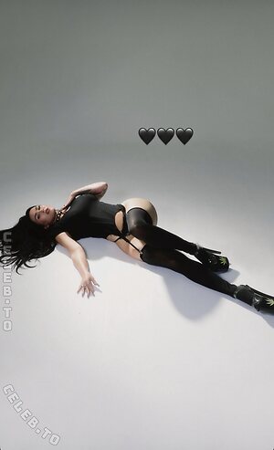 Megan Fox Nude Leaked Photo #5