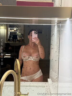 Megan.mariiiee leaked photo #239
